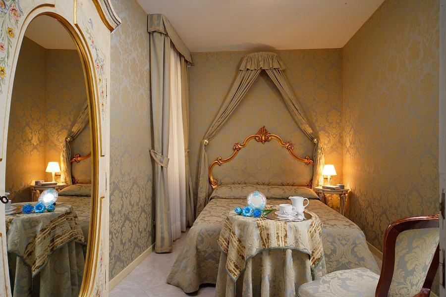 Hotel San Giorgio Venesia Bagian luar foto