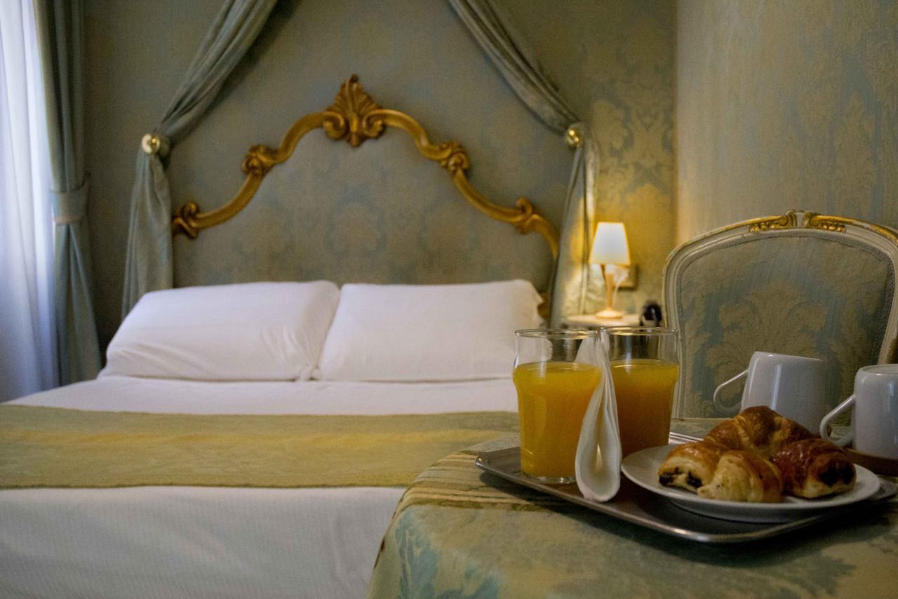 Hotel San Giorgio Venesia Bagian luar foto